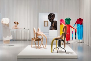 นฤมิตศิลป์คืออะไร-นิทรรศการศิลป์